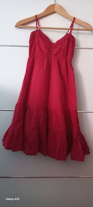 Czerwona sukienka XS