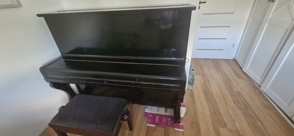 Pianino Legnica do nauki