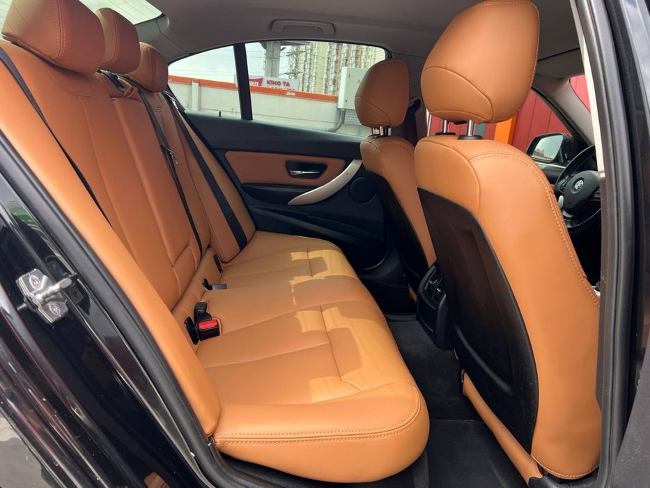 Bmw 3 2.0D Офіційна Car Invest Ukraine Лізинг