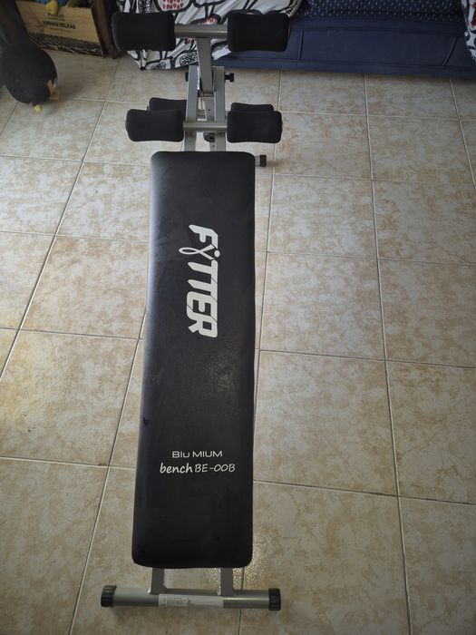 Exercise Bench456772634133800960