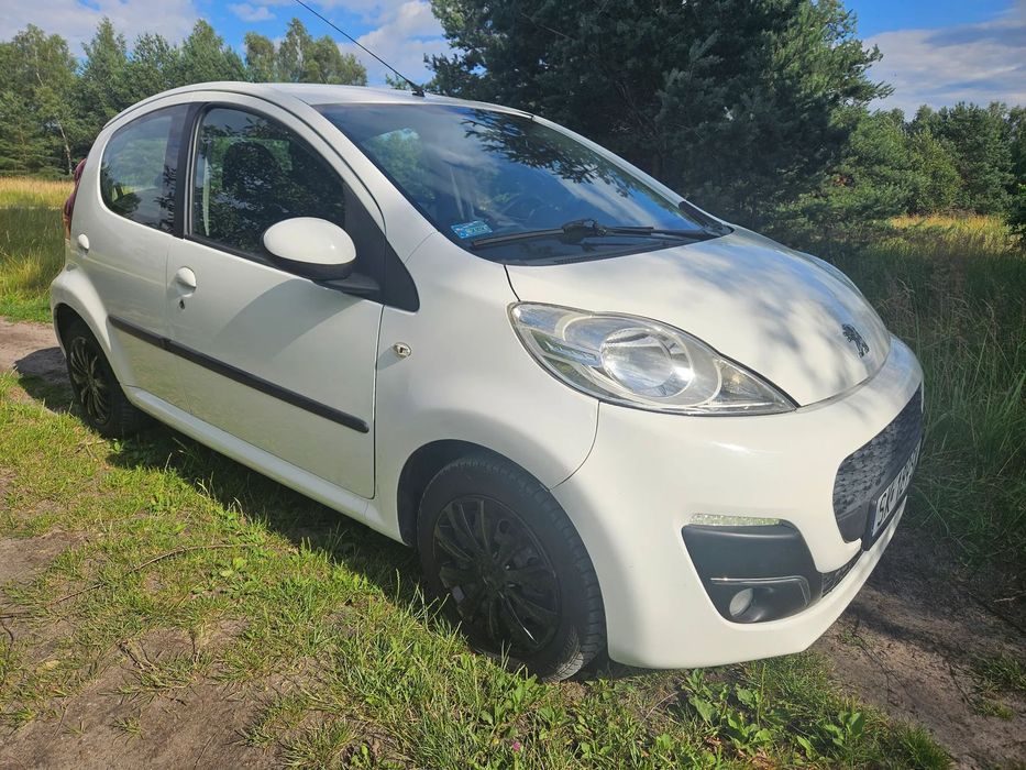 Peugeot 107 klimatyzacja benzyna po lifcie zadbany