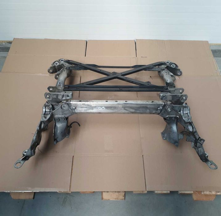 Подрамник підрамник AUDI Q5 SQ5 LIFT 8R0 8R0399315J