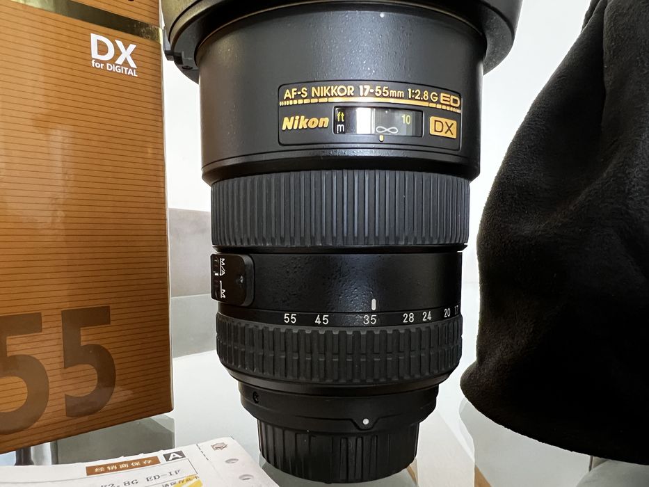 Nikon AF-S DX 17-55mm f/2.8G IF-ED — Como nova
