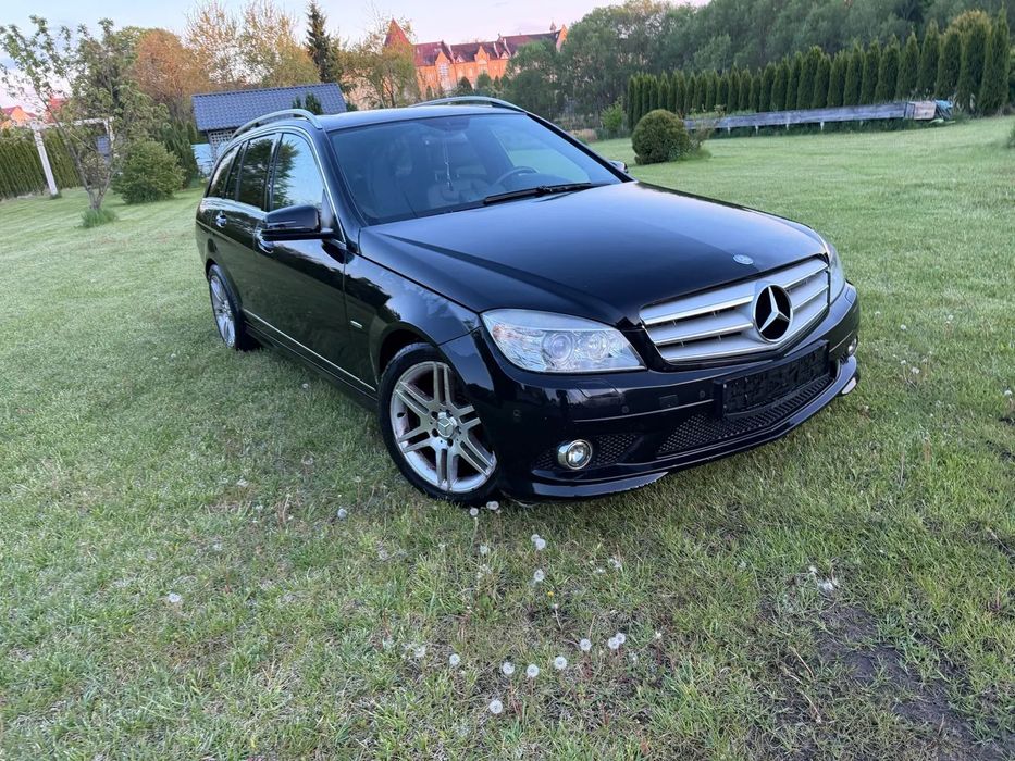 Mercedes-Benz Klasa C Mercedes C 180 Kompressor AMG wyposażenie