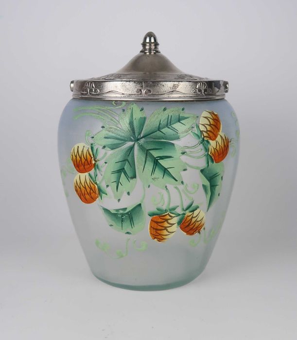 Boleira antiga em vidro baço