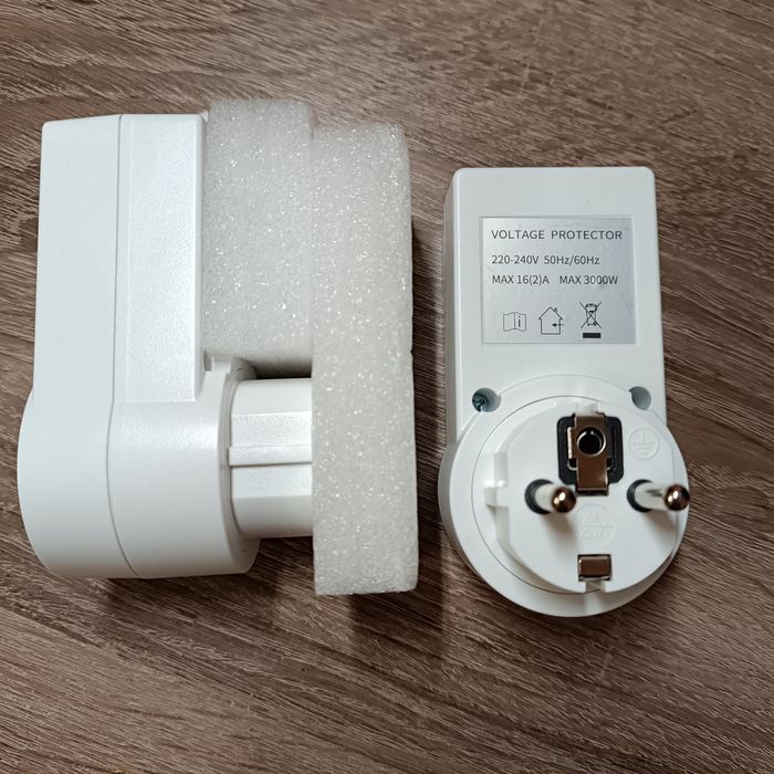 Защита бытовой техники от скачков напряжения (140-300В)