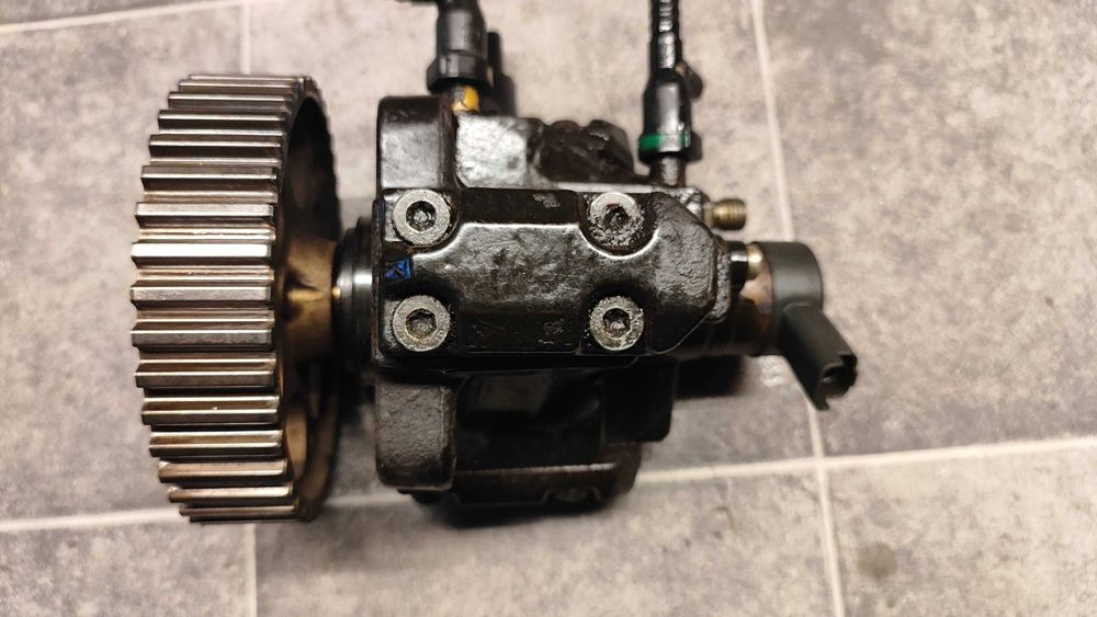 Pompa paliwa BOSCH Peugeot Citroen 2.0 HDI 0445010046 oryginał wysyłka FV