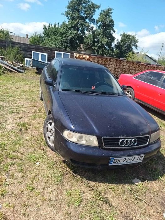Audi a4 на ходу на газу переоформлення