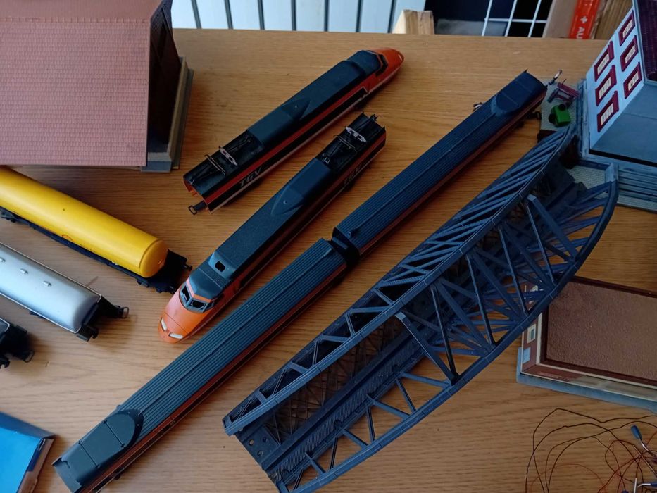 lote de material para modelismo ferroviario