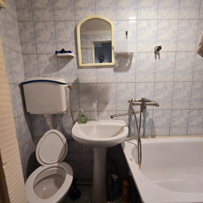 Продаж 2 кімнатна  квартира на землі  Центр  вулиця Дунаєва