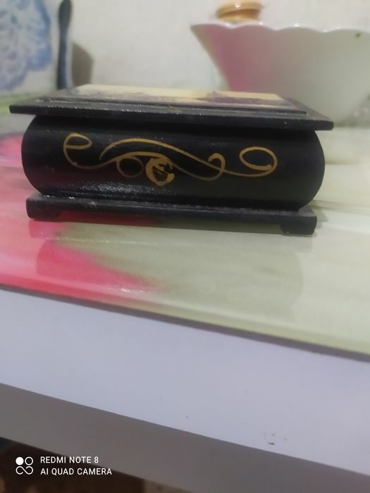 Шкатулка старинная, шкатулка маленькая продам