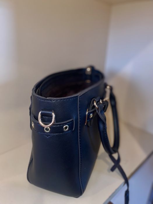 Повністю нова жіноча сумочка