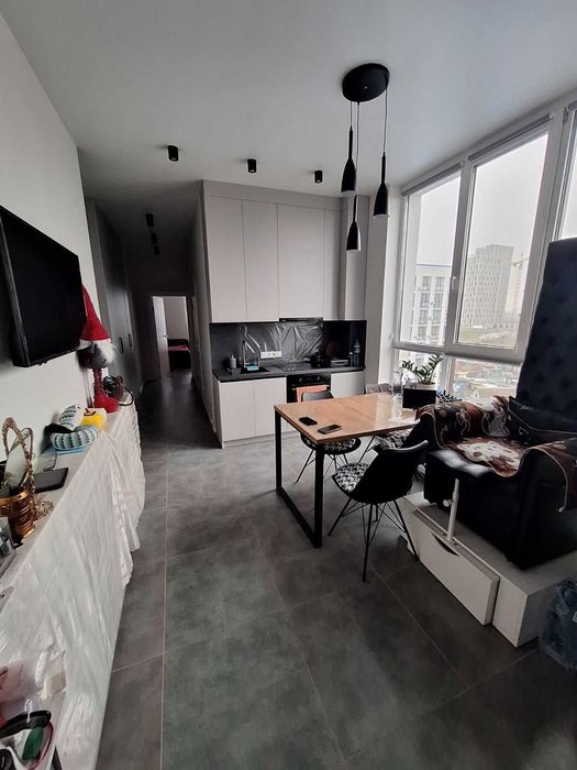 2-кімн квартира по вул. Центральна 21-Б, ЖК Рів'єра, масив Осокорки.