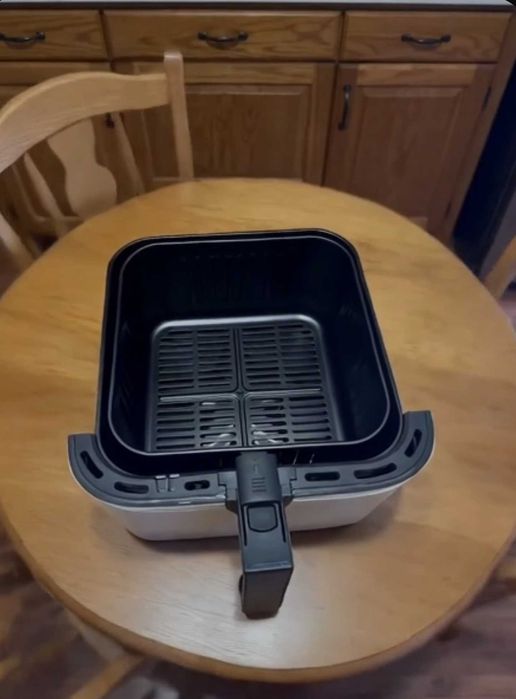 Фритюрниця 13 літрів потужна 4200w на 14 програм