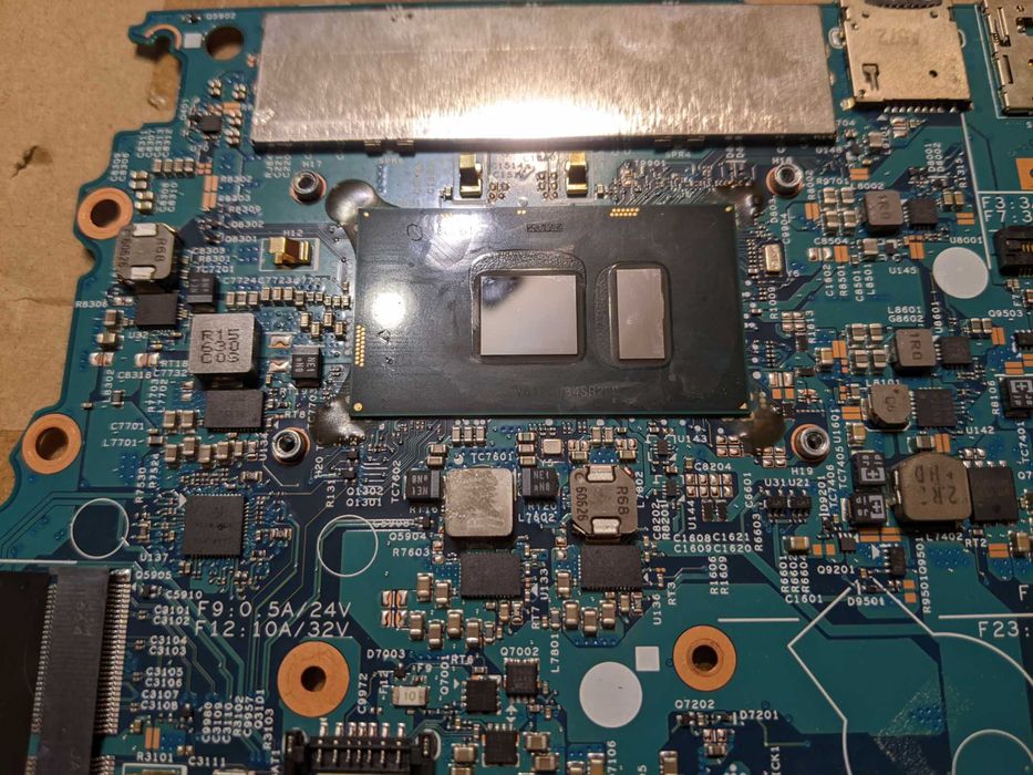 Материнська плата від ThinkPad 14” X1 Yoga 1st Gen i5-6300U/8GB