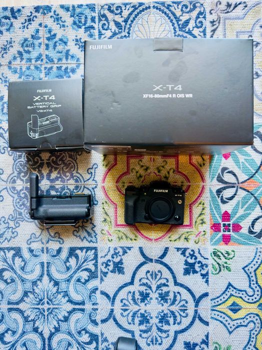 Fujifilm X-T4 + Grip + 3 Baterias