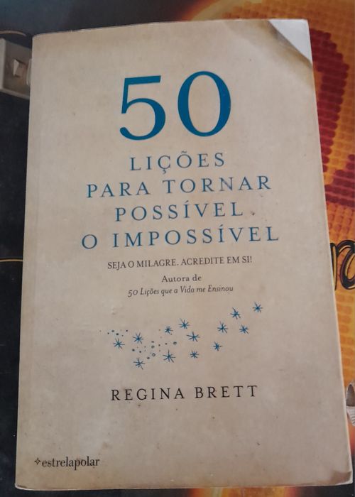 Varios livros para desocupar