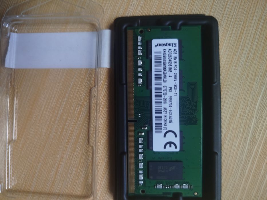 Продам или обменяю exceleram ddr4 4gb