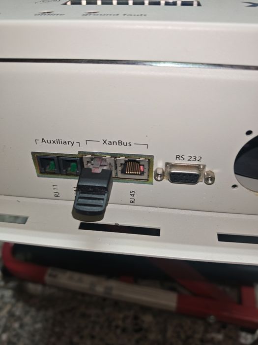Inversor solar Xantrex 3.8SP