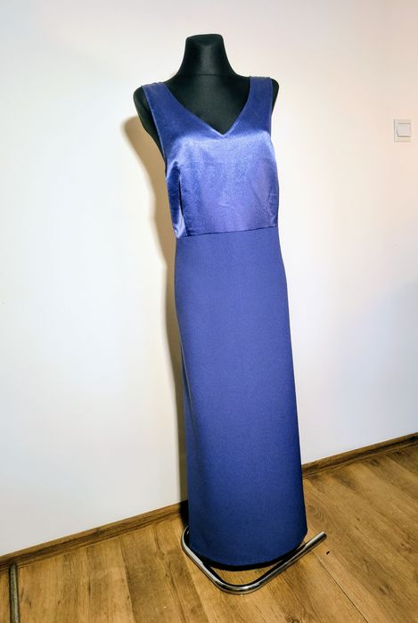 Długa prosta elegancka szykowna suknia maxi r. 52