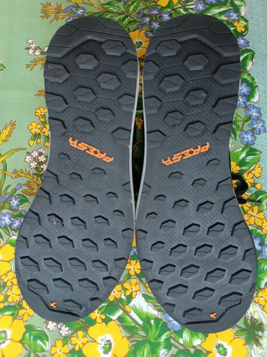 Трекінгові-тактичні кросівки Scarpa Spirit Evo.