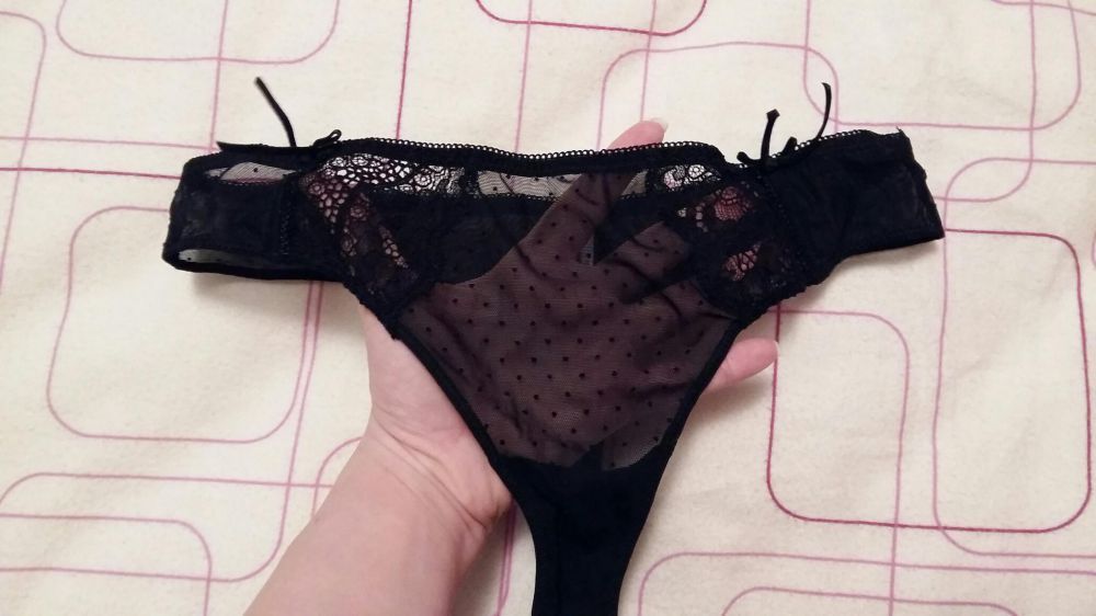 Komplet czarnej bielizny Mistique. Rozm.M