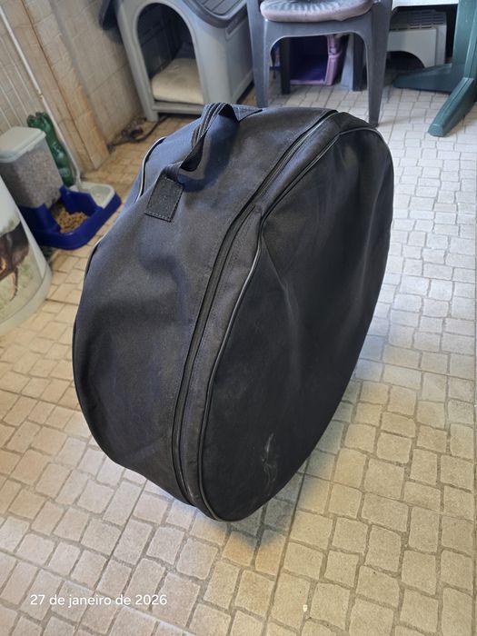 Pneu sobresselente mercedes c220