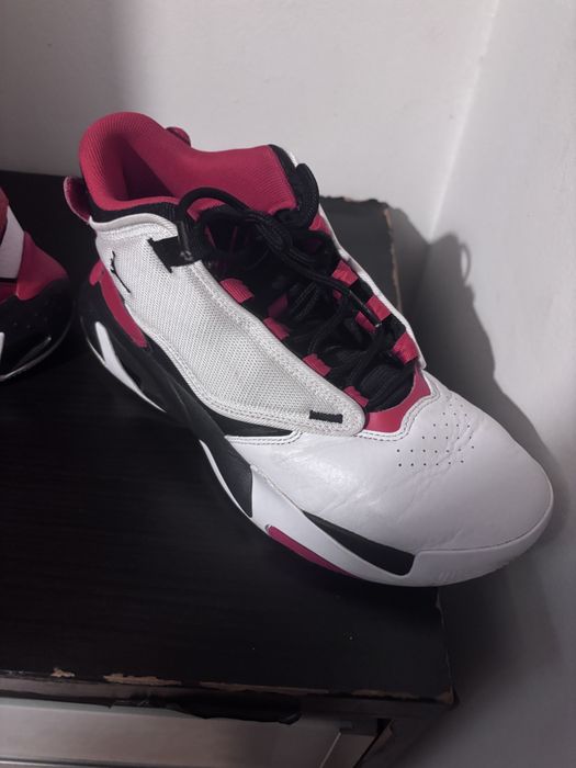 Tenis Jordan - usados poucas vezes