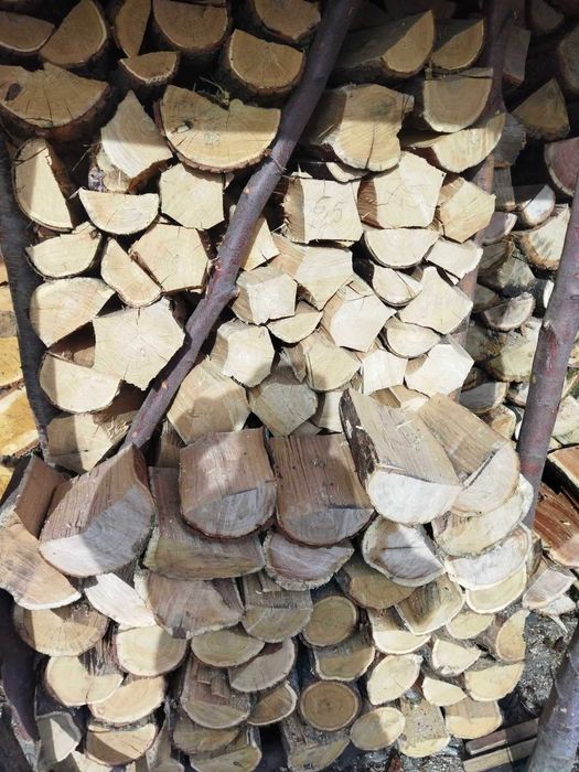 Drewno sosnowe  i liściaste