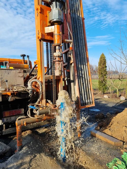 Studnie głębinowe, odwierty Sanniki, Topólno, Warka, Grójec, Góra Kal.