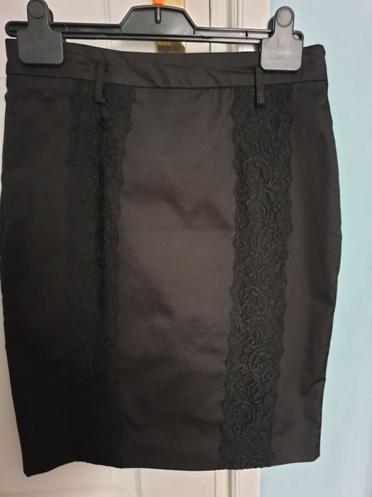 Elegancka spódnica ołówkowa Bandolera