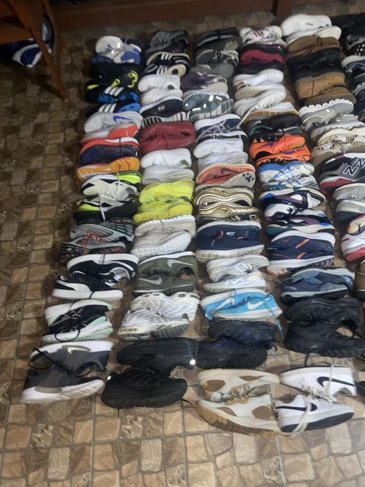 Лот 72 пар оригінальних кросівок | Опт | Гурт відомих брендів