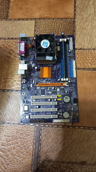 Материнські плати, відеокарти, карти відеозахвату, оперативна пам'ять