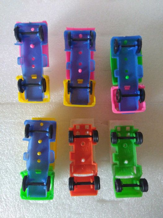 Camiões Miniaturas de Plástico Anos 70.