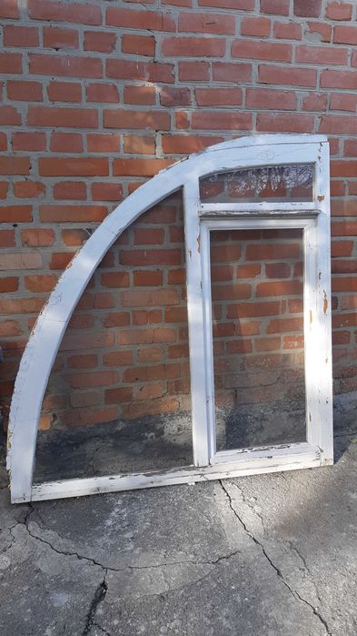 Рама деревянная 129х134 (сосна)