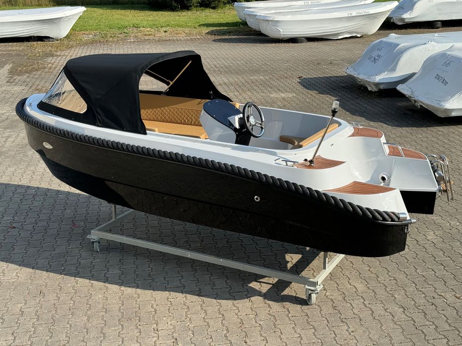 Łódź motorowa - Prider 474