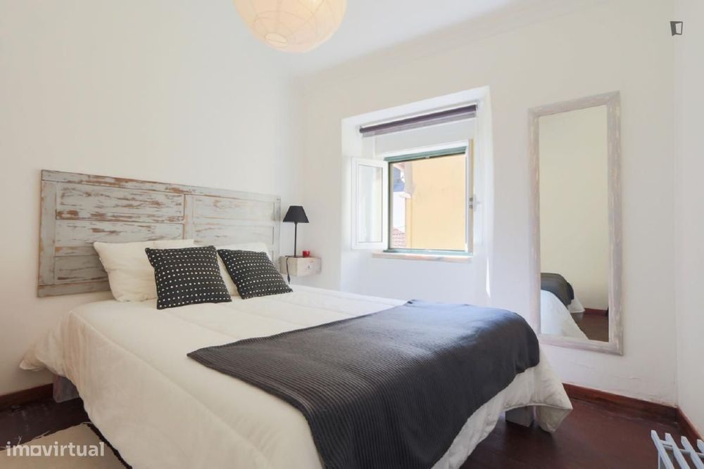 Apartamento com 1 quartos - localizado em Ajuda Lisbon
