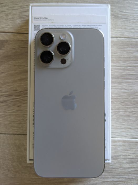 iPhone 16 pro max-comprado em Março/36 ciclos