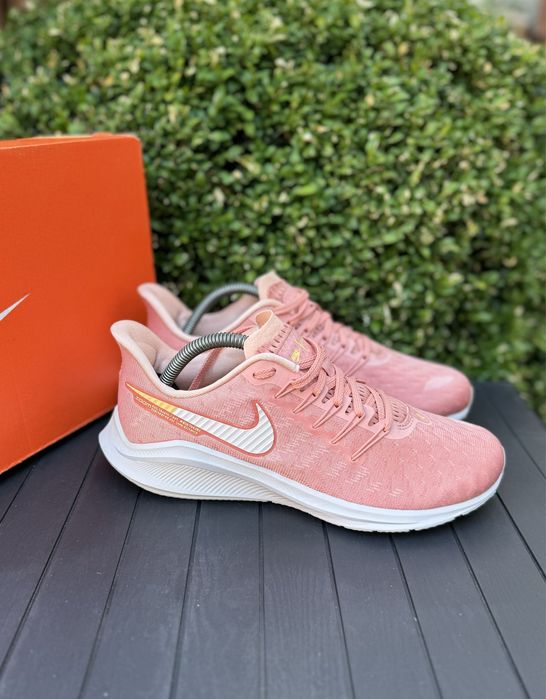 Nike Air Zoom Pegasus кроссовки 38 размер в коробке оригинал розовые