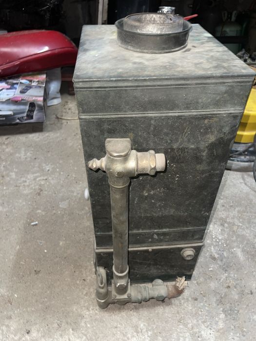 Aquecedor de agua antigo