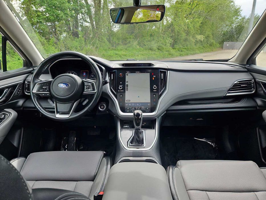 Subaru Outback Limited      2022