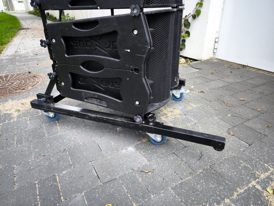 2x Dr_Aus HLA15, line array Draus