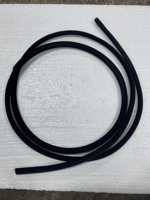 Резинка люка уплотнитель bmw e34 е34 ущільнювач