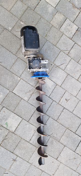 Przekładnia ze ślimakiem do pieca na ekogroszek