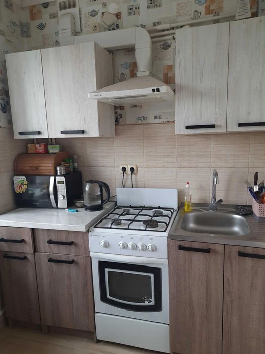 Продаж 1 кім квпртира 29 м² 9/9ц.Рясне 1 ,вул.Ожинова (торг !)57000$
