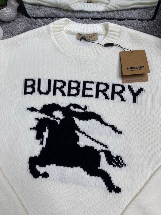 Світер Burberry