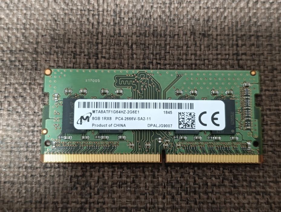 Оперативна пам'ять Micron SODIMM DDR4 8Gb 2666MHz MTA8ATF1G64HZ-2G6E1