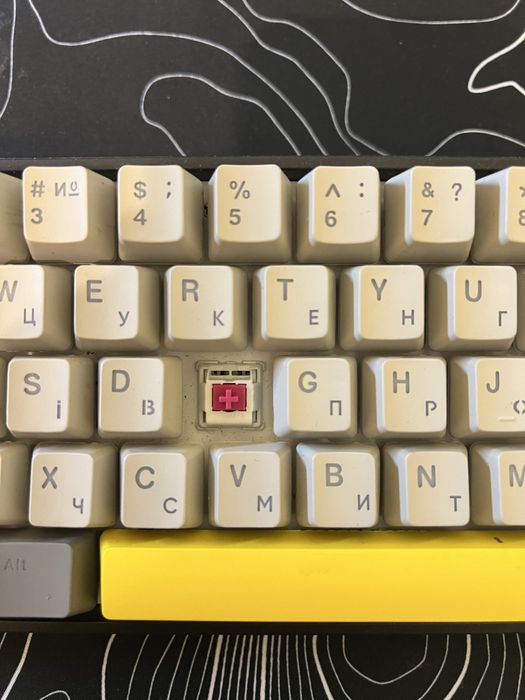 Продаю клавіатуру провідну-безпровідну Epomaker EP64 65% відсотків