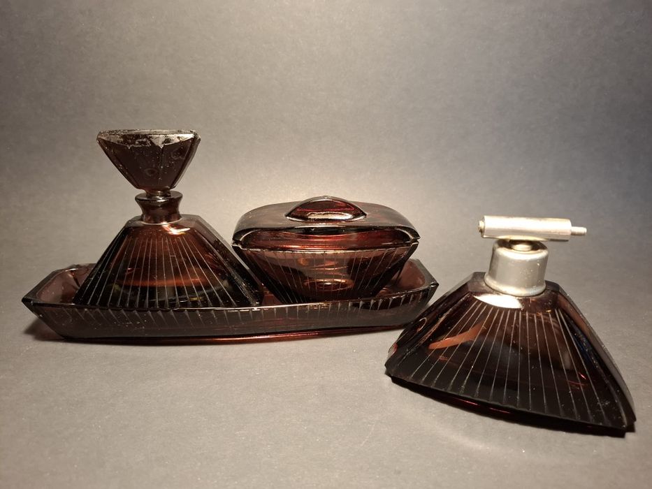Zestaw toaletowy art deco