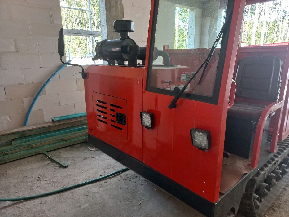 Wozidło spalinowe na gąsienicach diesel 4 cyl.